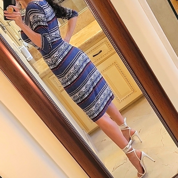 *Monroe & Main Red White & Blue Print Midi Dress, Sz S - Picture 4 of 14